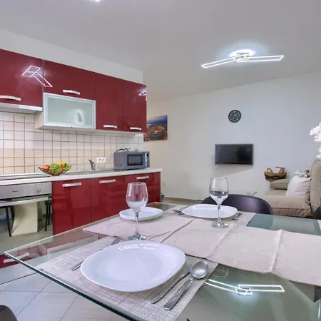 Apartment Center