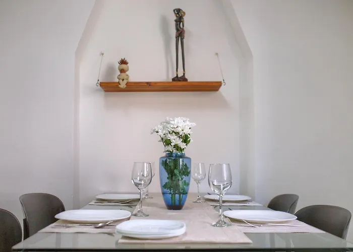 Daire Center - Steps Away From The Arena *